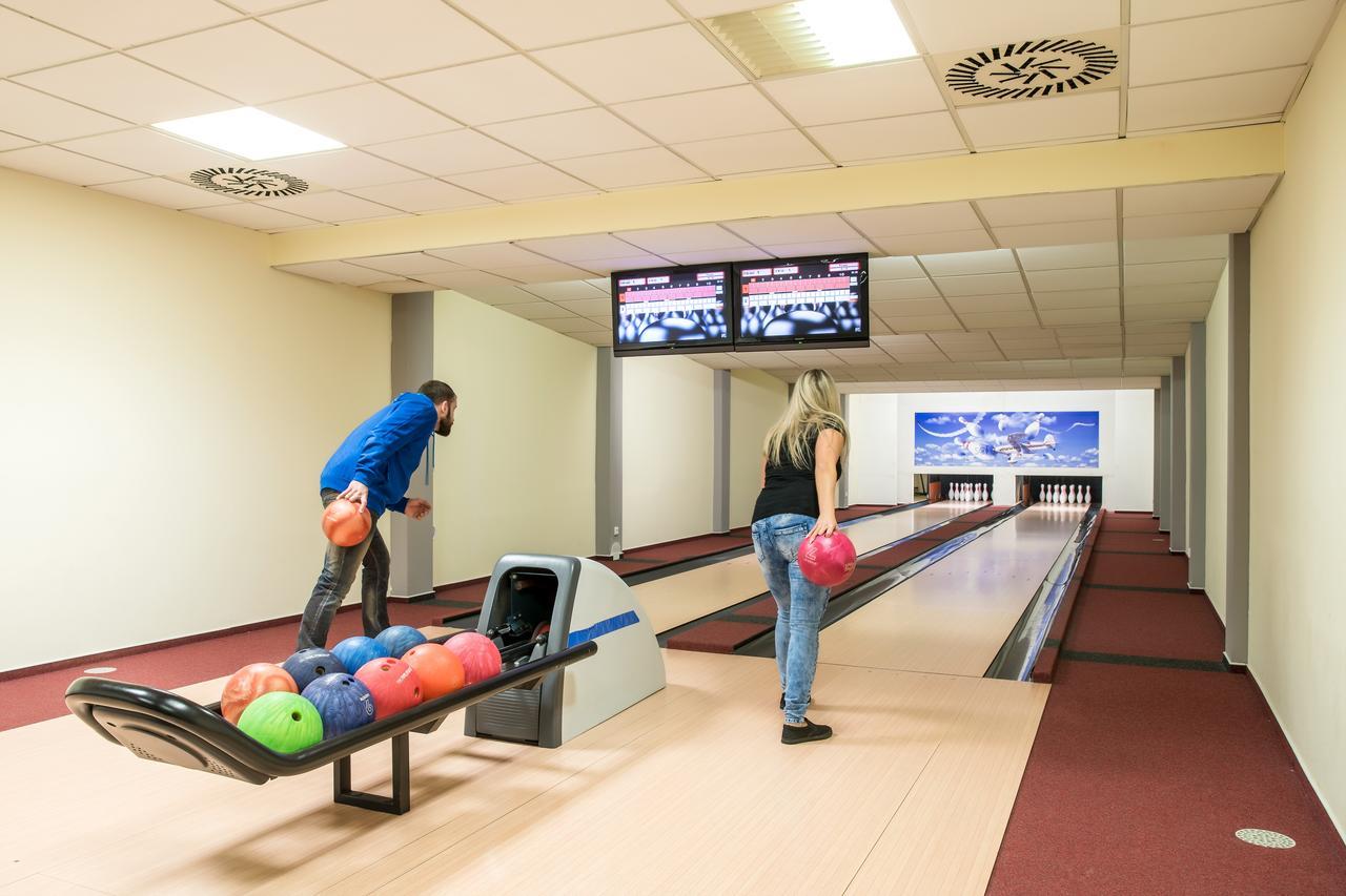 Hotel Jana Пршеров Екстер'єр фото