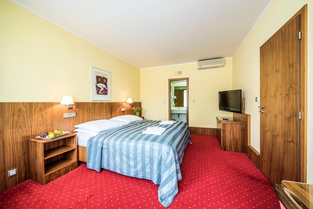 Hotel Jana Пршеров Екстер'єр фото