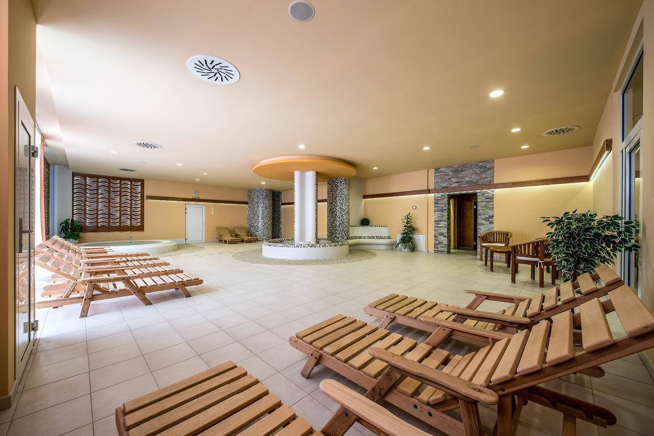 Hotel Jana Пршеров Екстер'єр фото