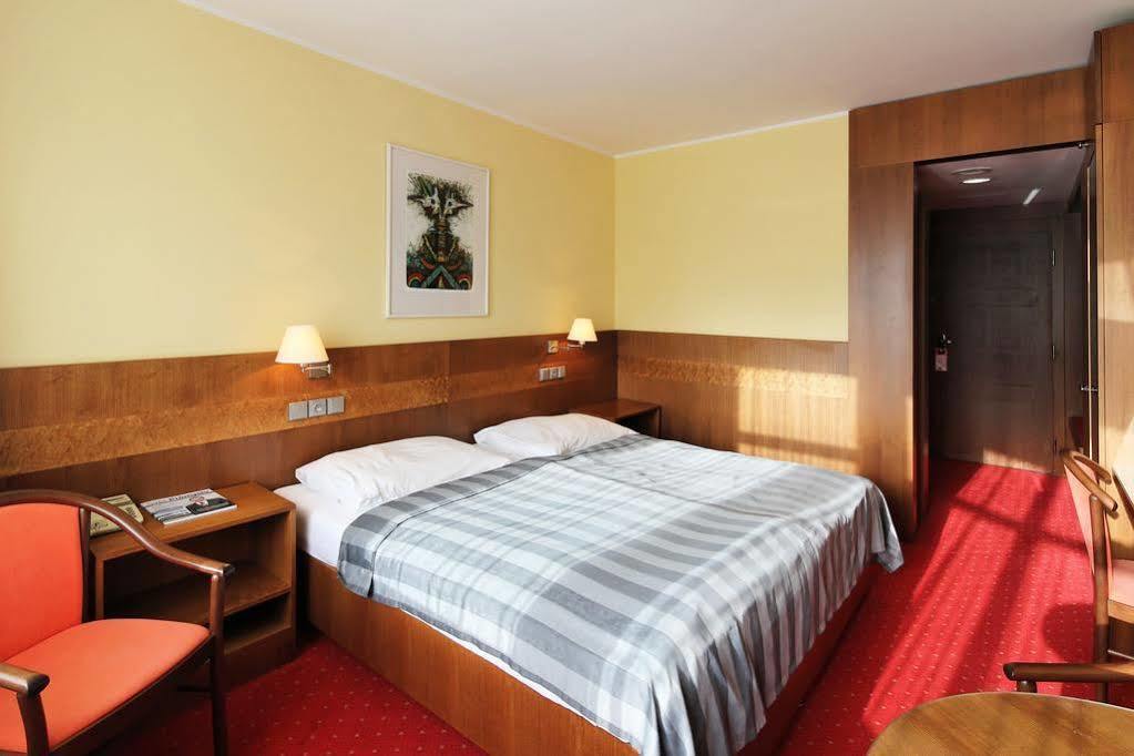 Hotel Jana Пршеров Екстер'єр фото