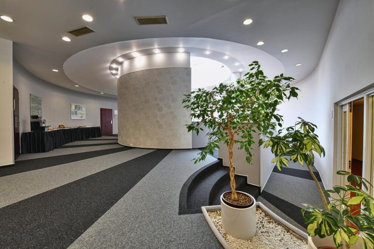 Hotel Jana Пршеров Екстер'єр фото